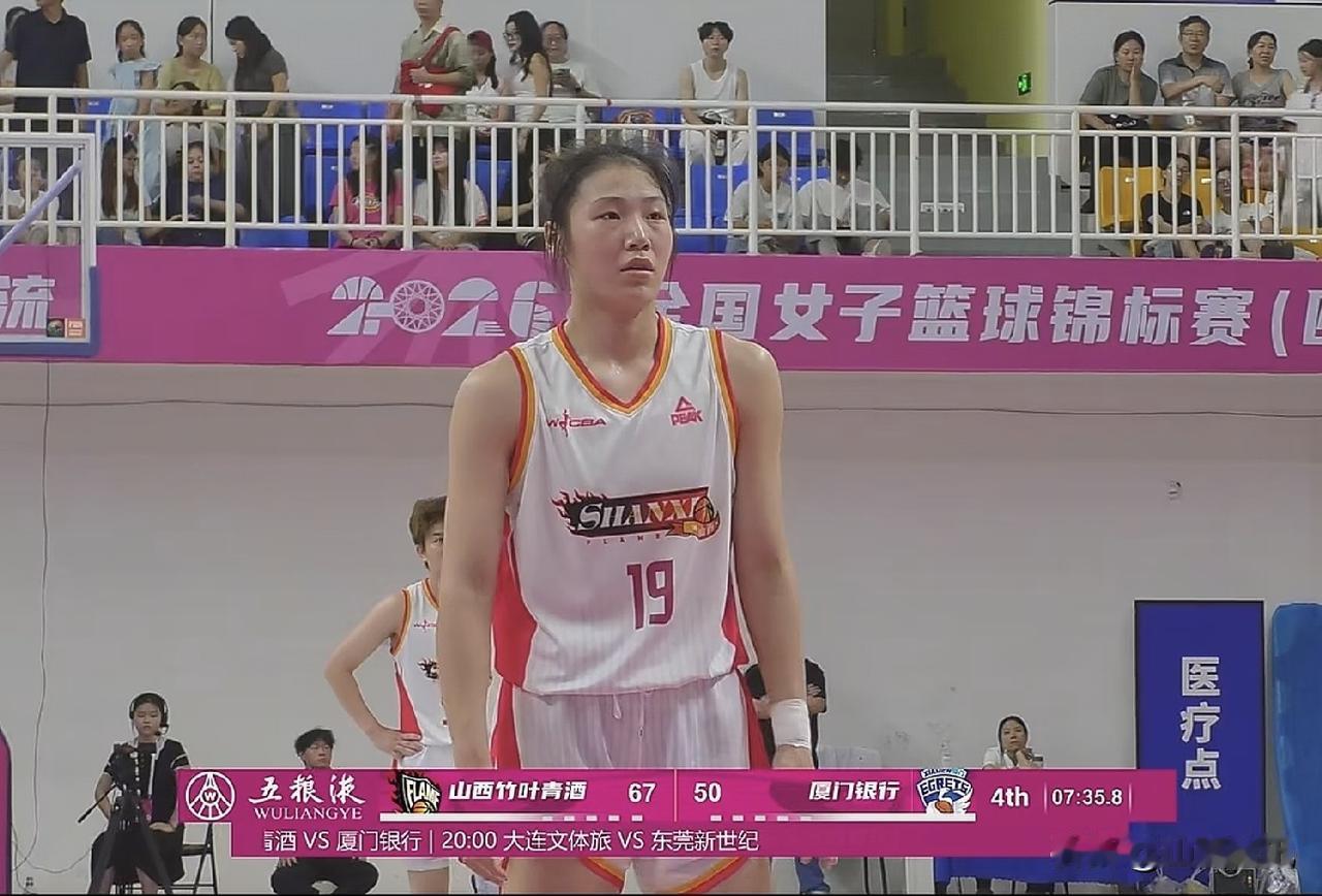 谁在搞乌龙？山西竹叶青酒女篮击败厦门女篮的数据究竟是74-64，还是74-63？