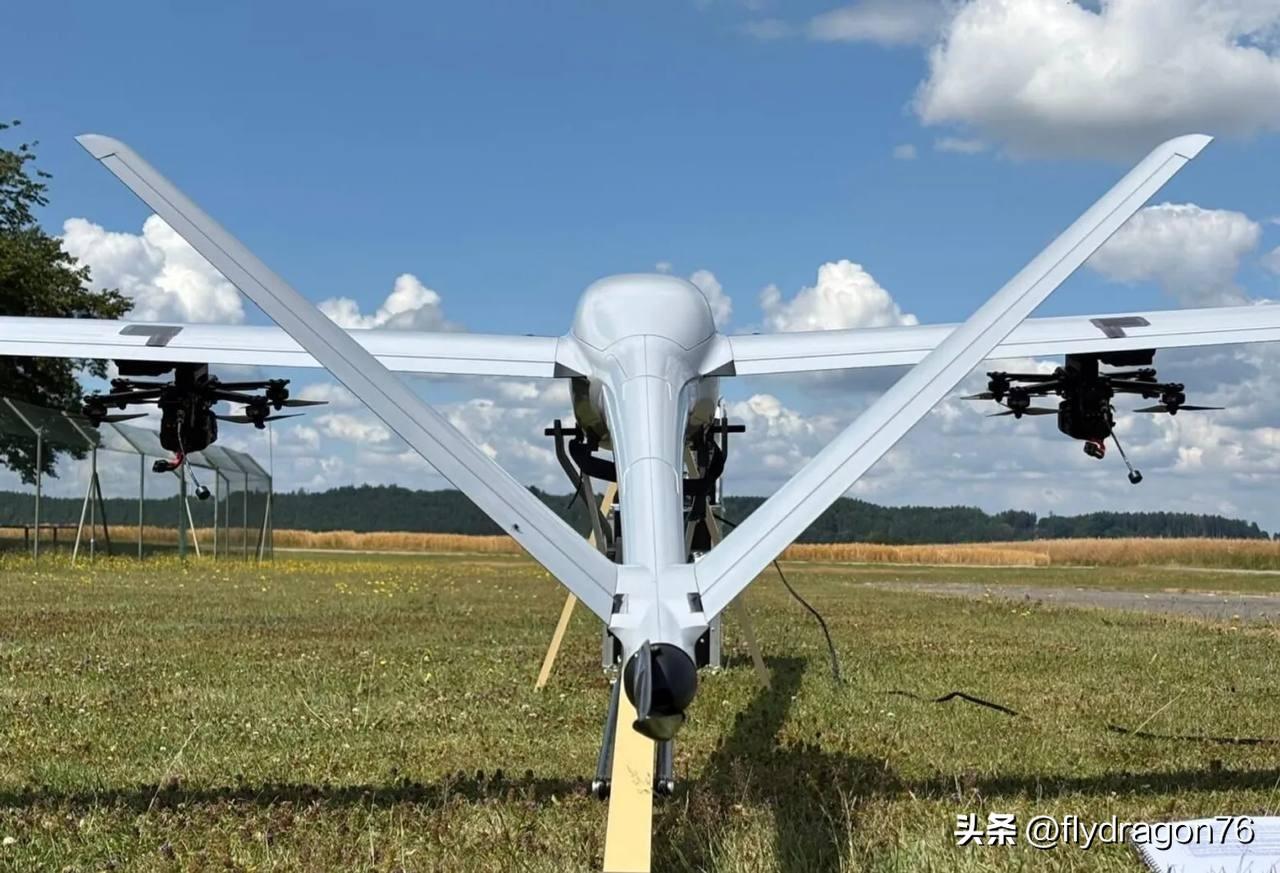 ✈️🇺🇦 乌克兰武装部队喜获新型无人机

德国 Quantum-System