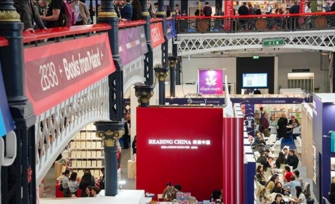 2026伦敦书展，中国出版代表团携4000余种、5500余册图书亮相，以“阅读中