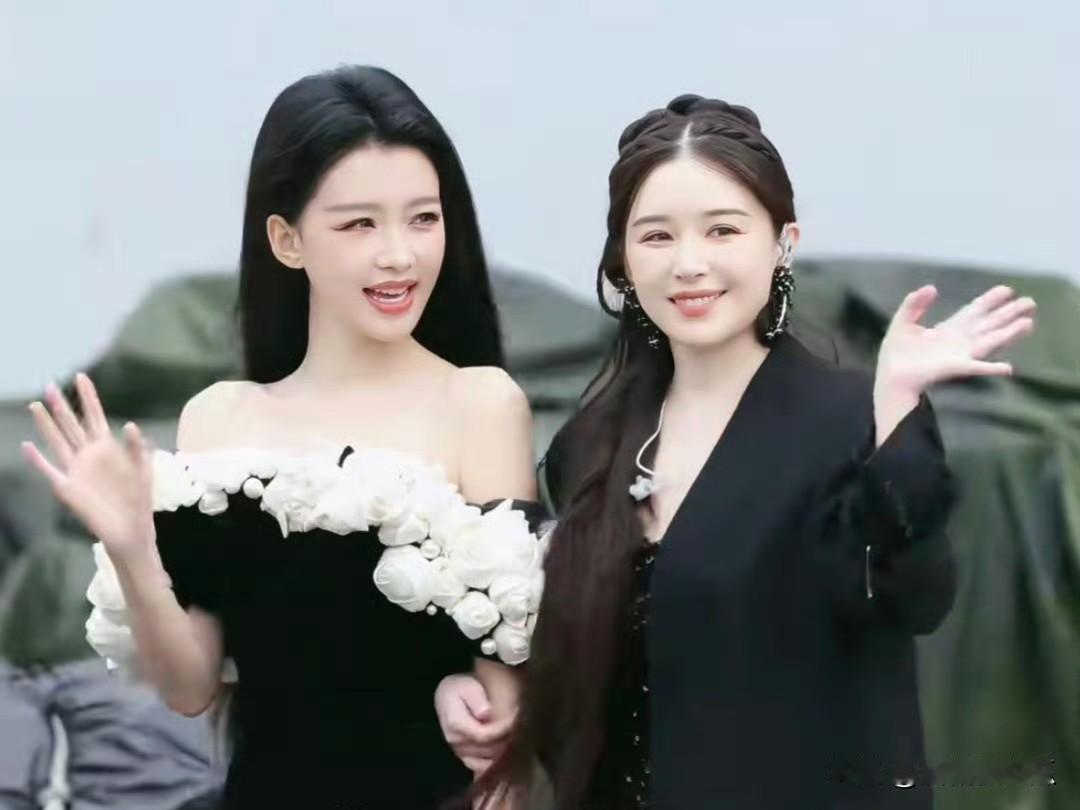 娱乐圈的人情世故
孙怡要是没离婚，她在浪姐就不会小组成绩领先还要被淘汰组员。
