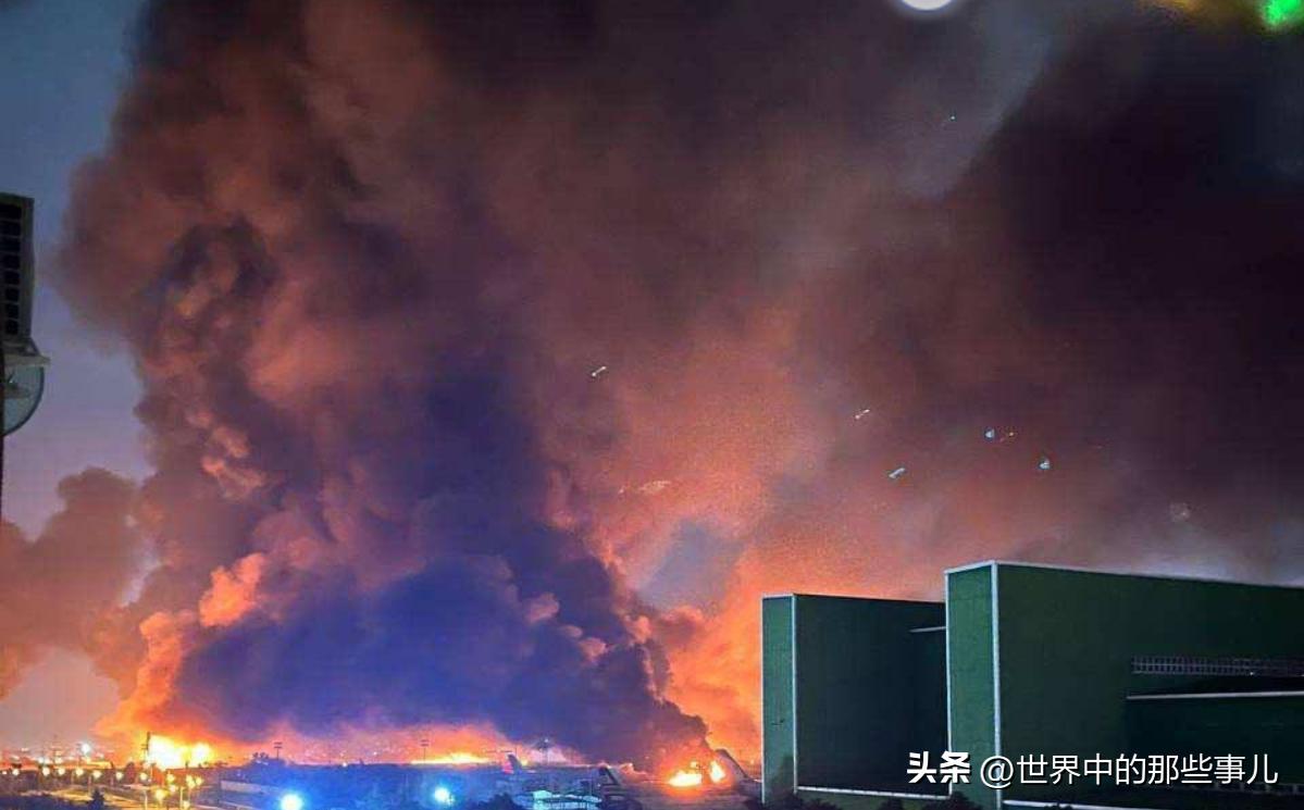 美国对3000多个伊朗目标袭击！特朗普呼吁伊朗无条件投降！美以袭击伊朗梅赫拉巴德