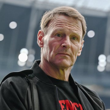 谢林汉姆认为霍伊伦在曼联仍有未来：是的我相信，足球俱乐部的情况变化非常快，尤其是