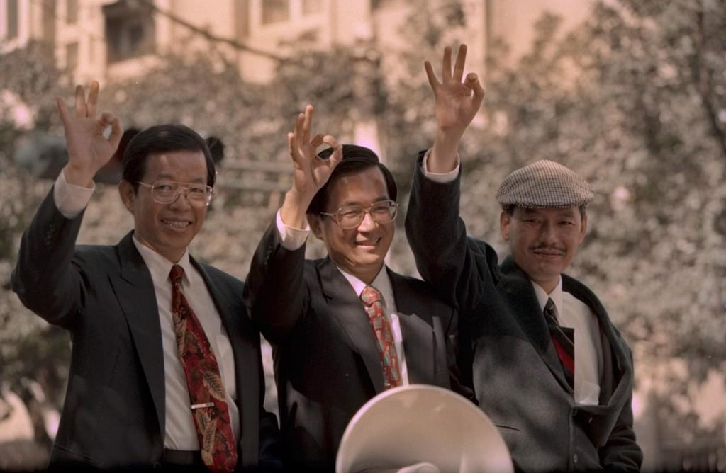 民进党创党成员、昔日「党外三剑客」之一、素有「街头小霸王」之称的林正杰，于6月3
