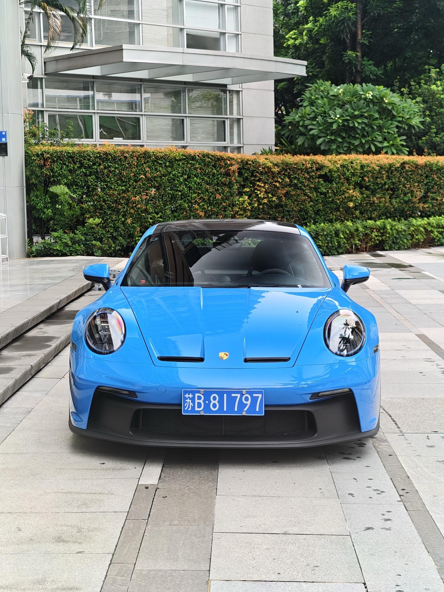 你曾出现在我相册里，可后来只在我的回忆里