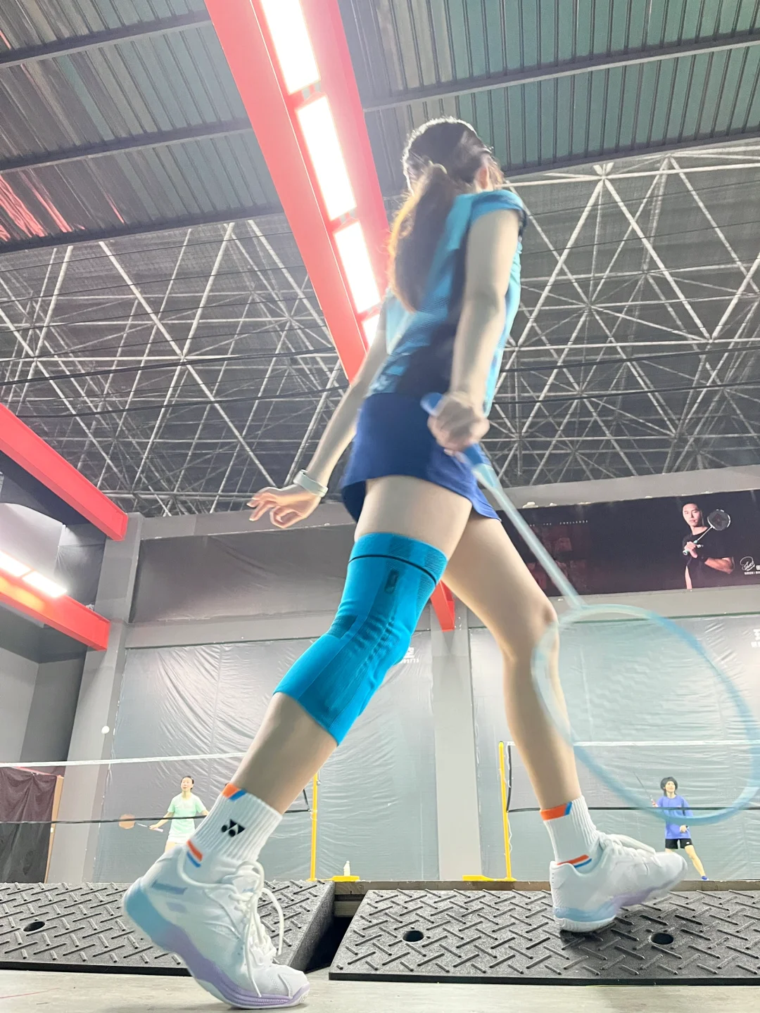 听劝！冬天🏸打羽毛球保护好膝盖