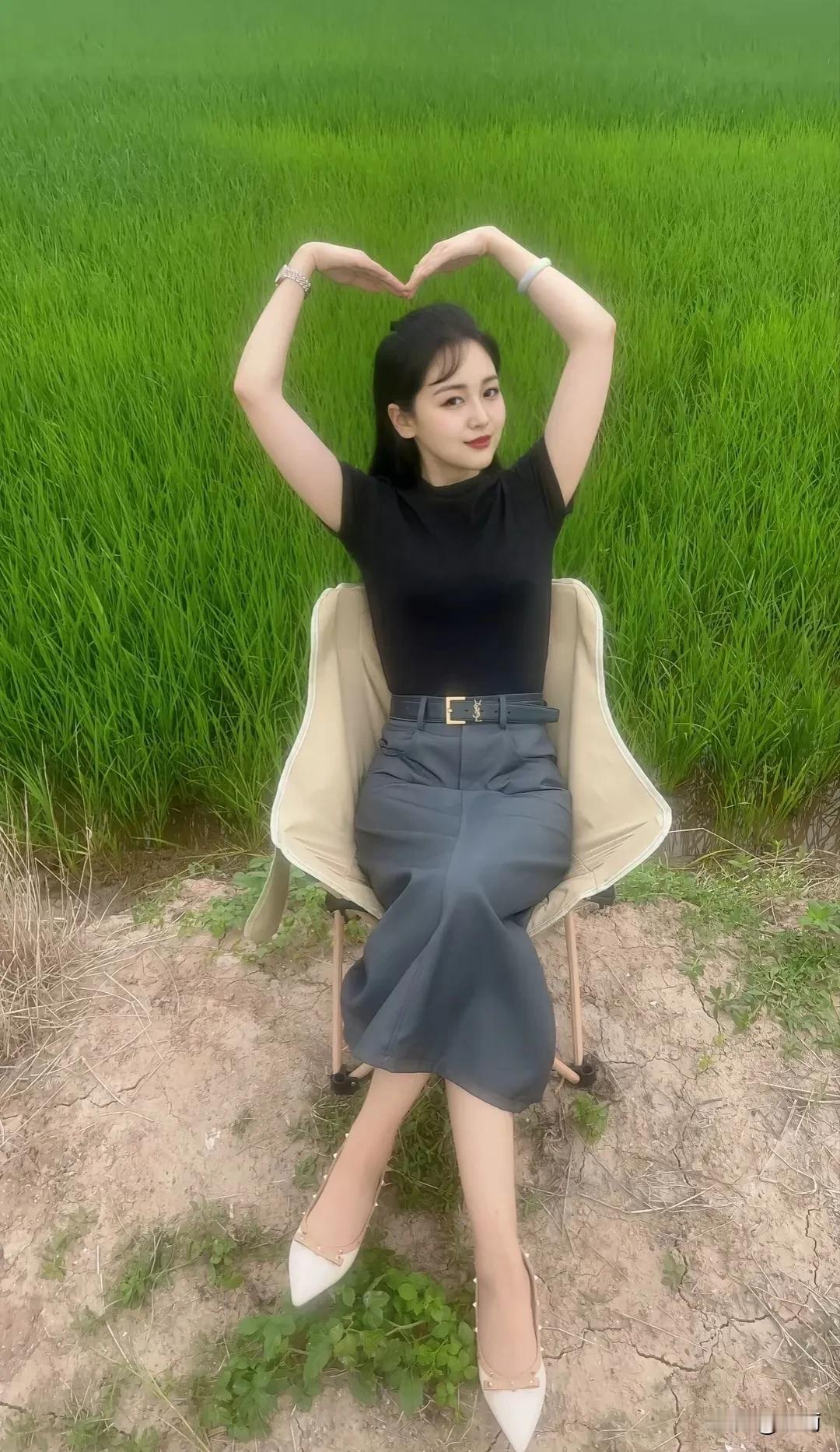 ＃每日穿搭只顾匆匆前行，却忘记了来时的道路