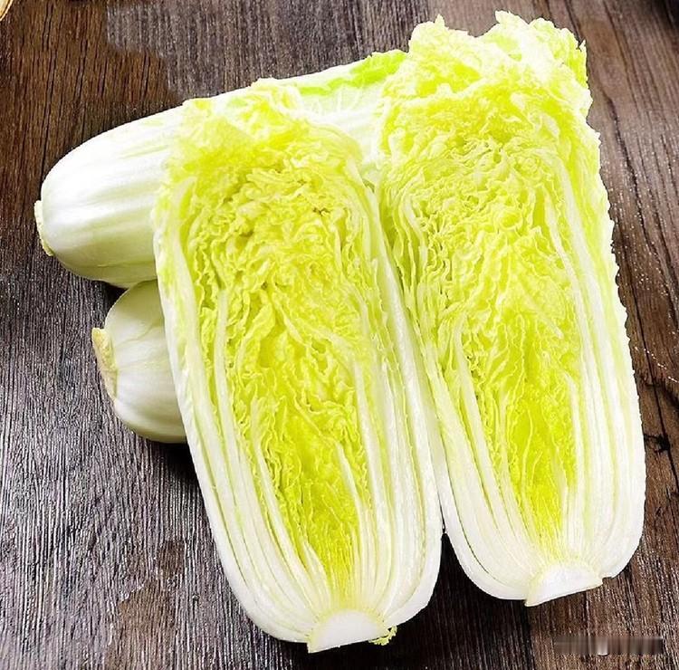 实付17.48元买了8斤娃娃菜，

结果被夫妻合谋意图敲诈巨额赔偿。

拼多多何