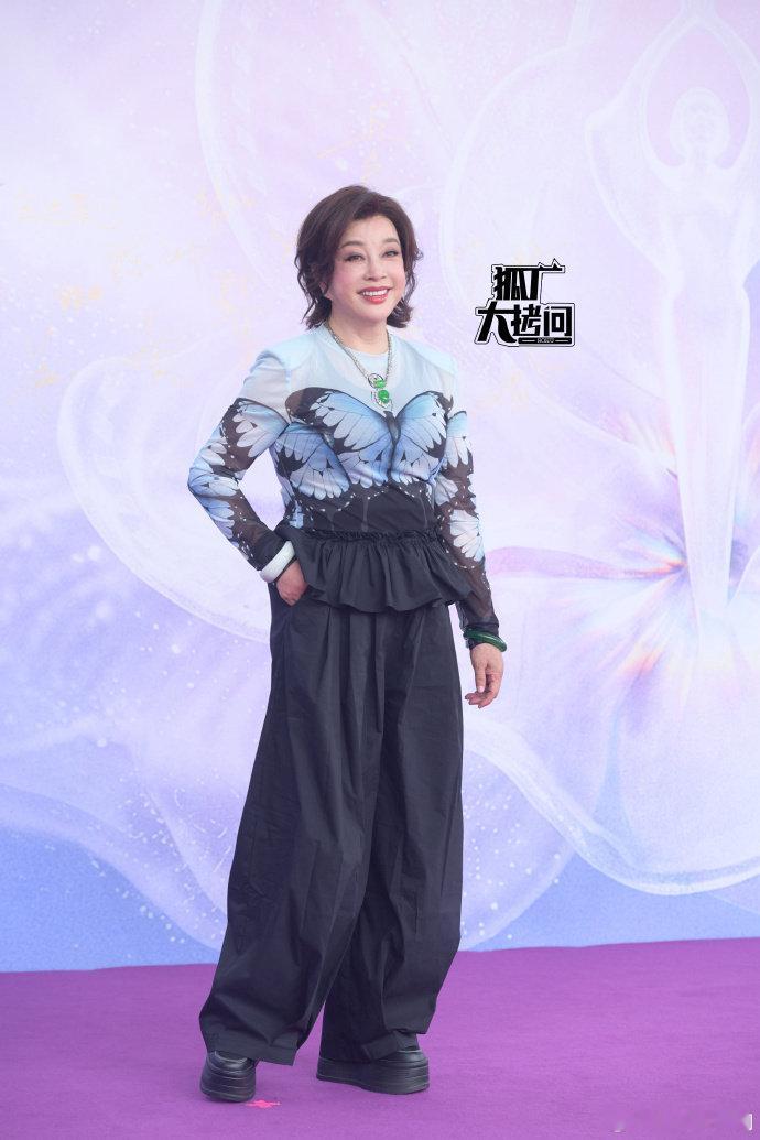 百花奖提名红毯生图百花奖红毯明星生图 百花奖提名红毯生图，你喜欢哪位演员？？ 