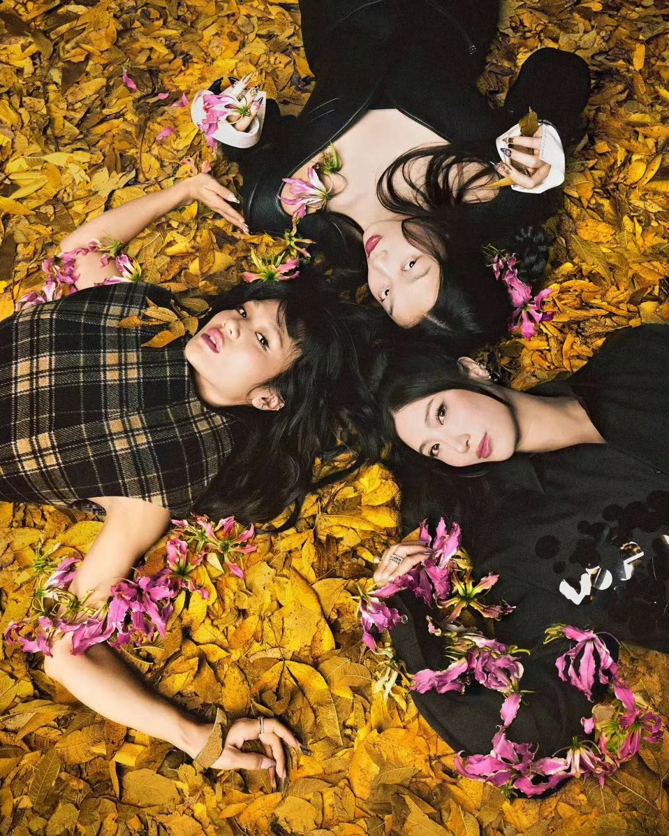 其实我真的很喜欢猎魔女团的这三位真人… 