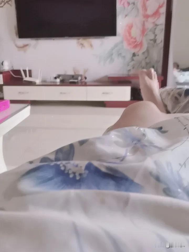 牙齿也是越来越不利索，腿脚也是越来越没劲。