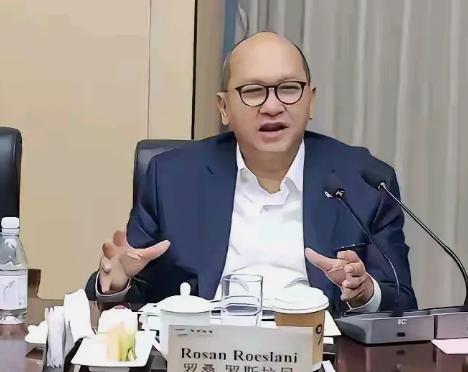 印尼还想继续诱骗中资？印尼高官再度组团前来寻求投资援助，要是这次还往里跳，那就是