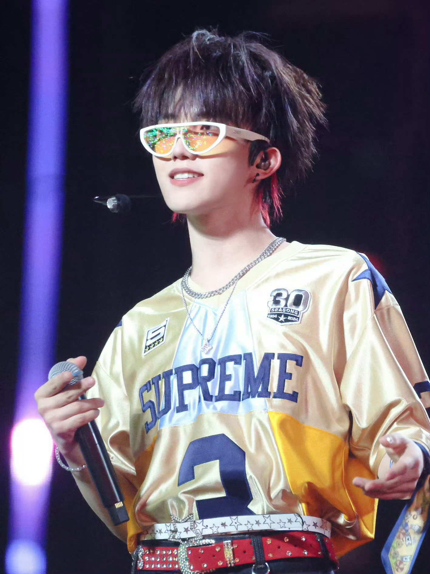 TOP全员感冒苏新皓离病原体们远一点啊他们不爱干净，好好休息早日康复 