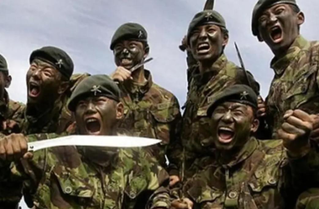 被吹成“神兵”的它，遇中国军队为何屡战屡败？看看我军在边境山区，缴获到了什么？印