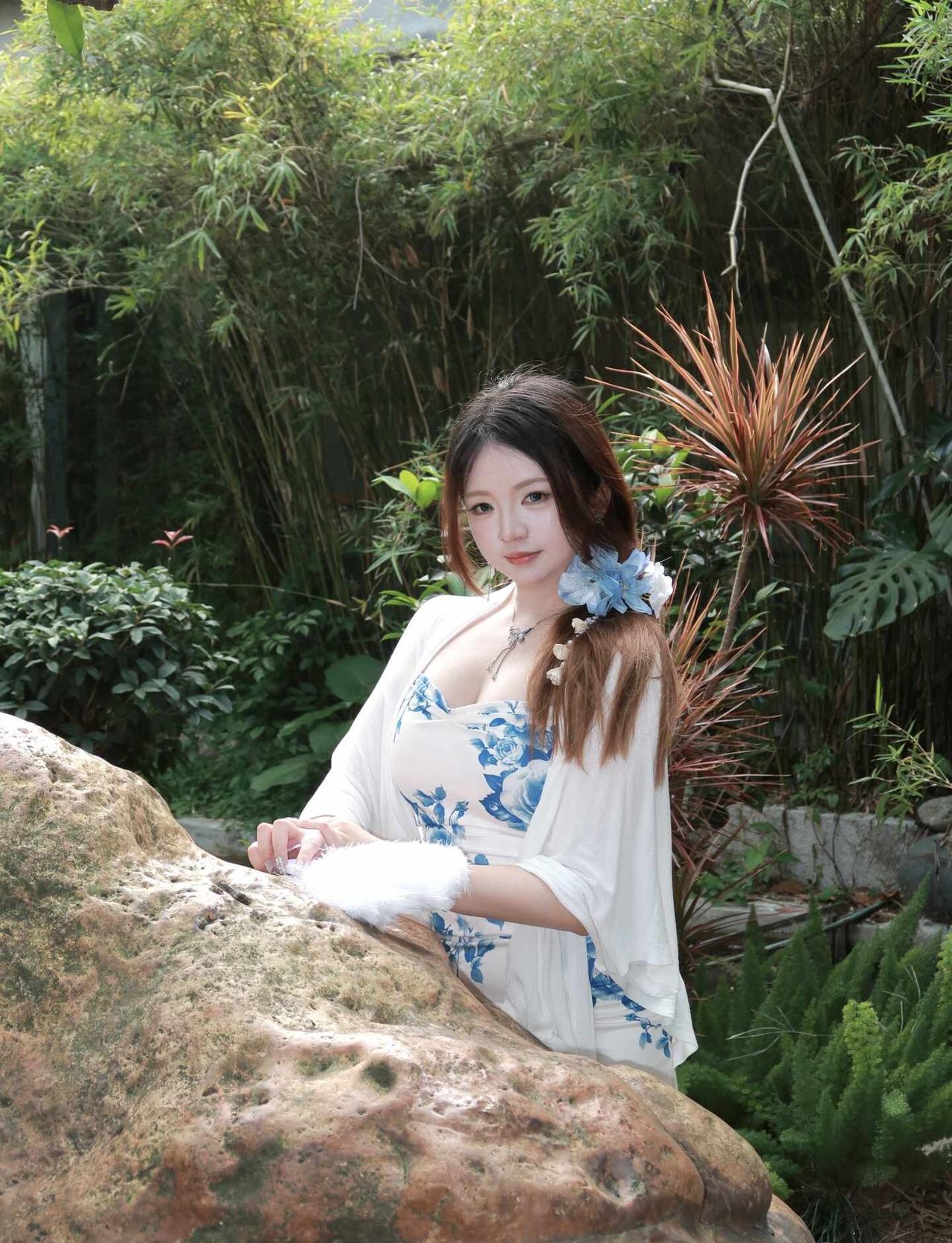 兰圃公园｜广州“小江南”
和新中式国风太适配啦[赞]
「摄影师本人原创｜已获模特