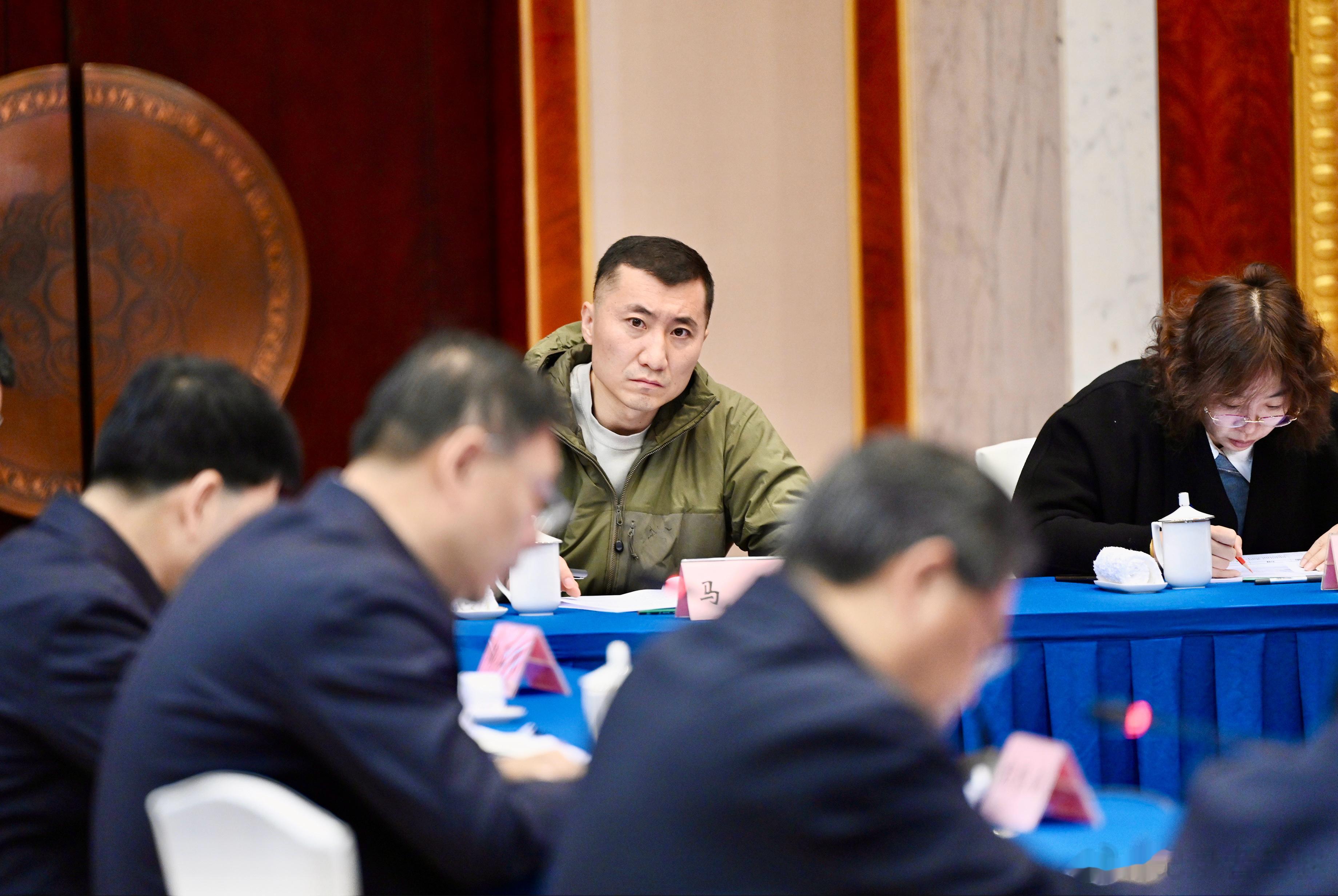 满足感并非来自外界，而是内心。 好梦~~~ ​​​