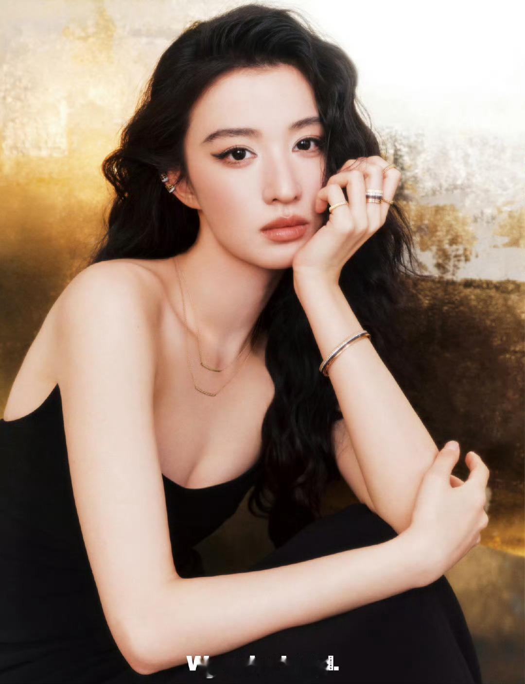 王楚然Wonderland封面，好美好美好美[捂嘴哭] ​​​
