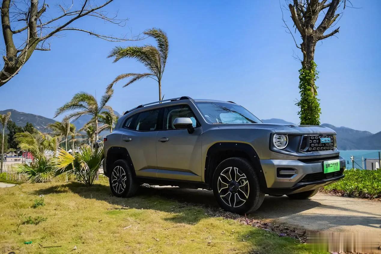 凉风渐起，秋意渐浓，是时候和哈弗二代大狗PHEV来一场秋游了！
作为秋季的第二个