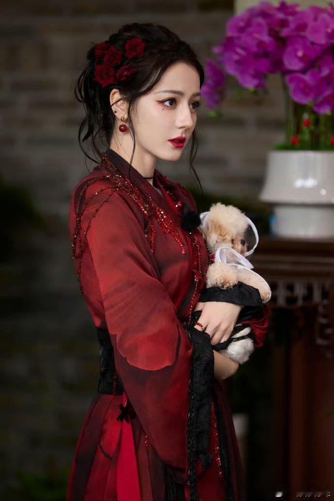 网传开推4没有迪丽热巴非迪丽热巴不看，无条件支持她的所有选择！快来一起预约《白日