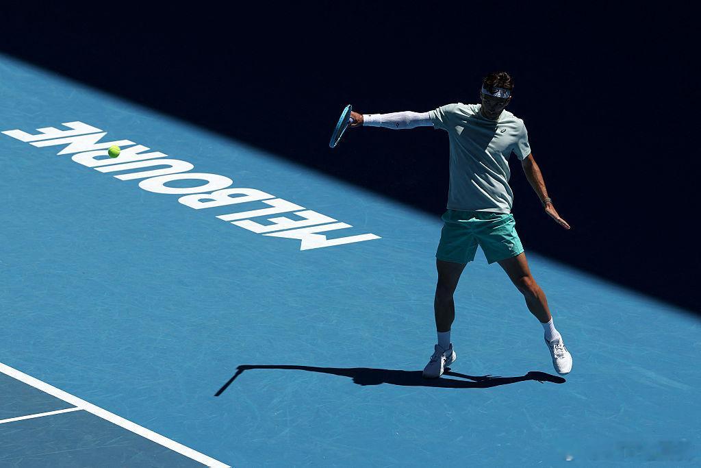 距离澳网2026 正赛开打还有1⃣️天，众球员认真备战中💦你最期待谁的表现呢？