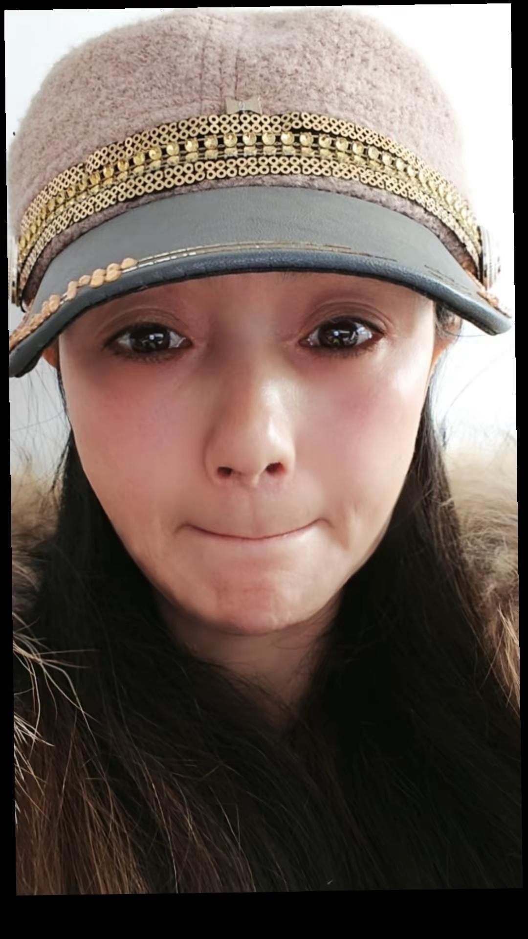 美颜一开，还看出来有胡子吗🙄🙄🙄？