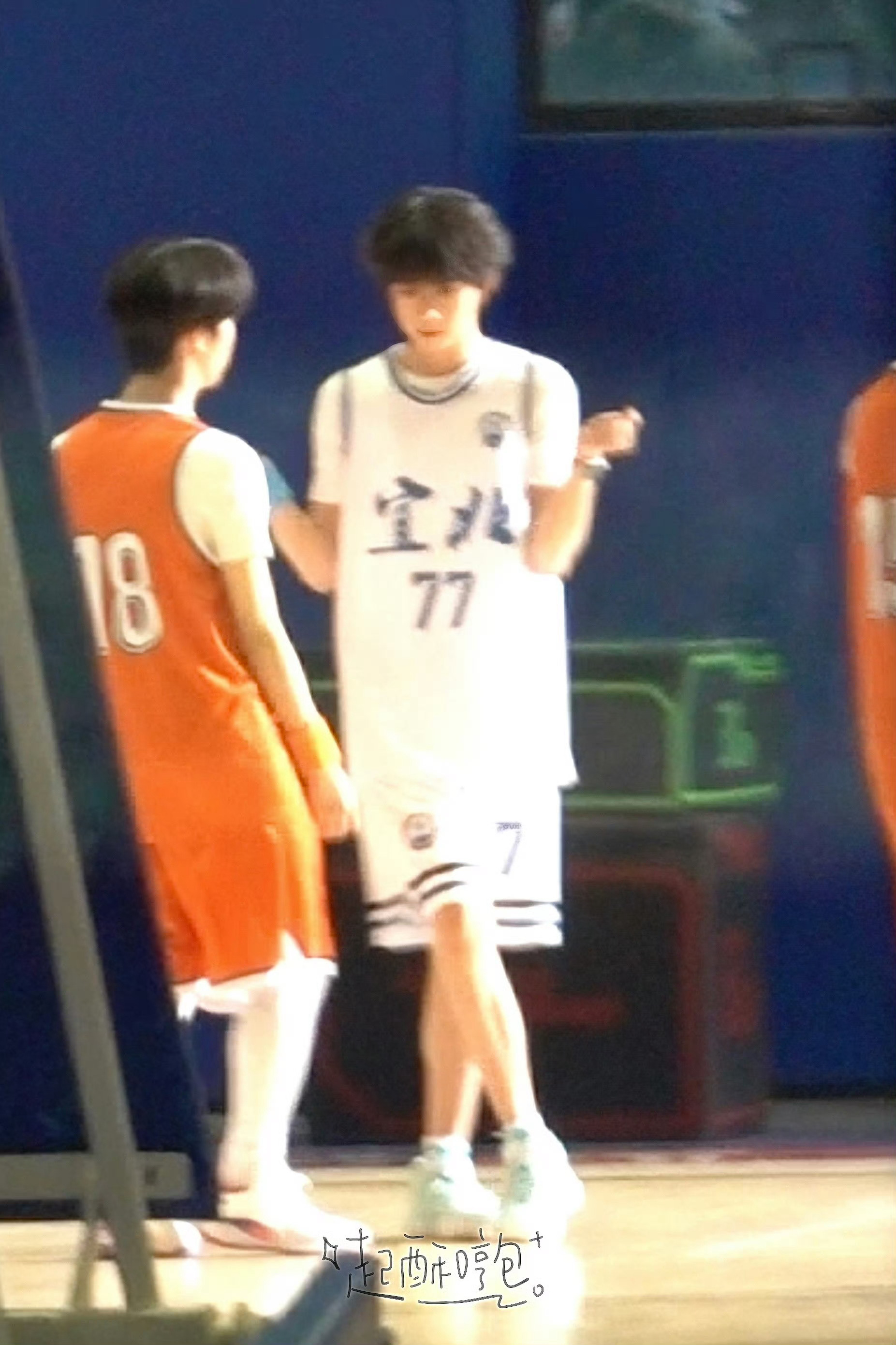 陈奕恒篮球场路透 陈奕恒我的篮球少年🏀 