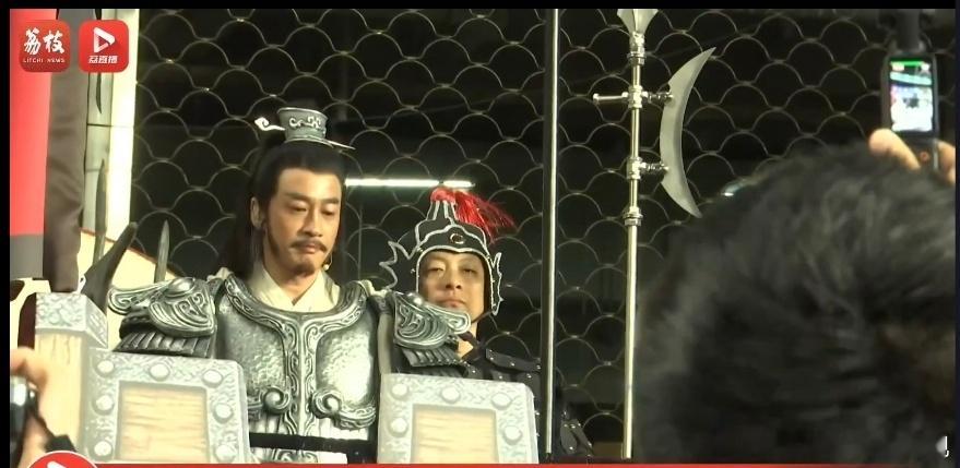 霸王已就位！何润东穿上了项羽专属定制铠甲，已经站上了他的战车何润东 项羽造型