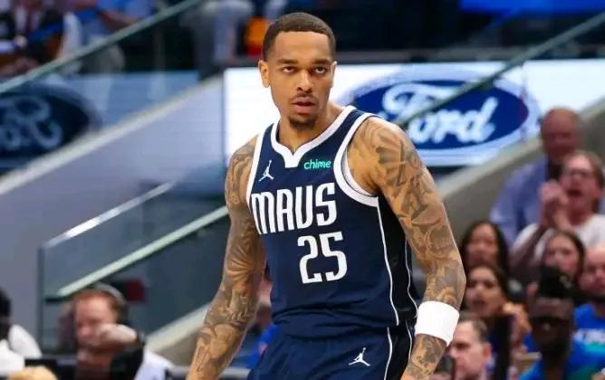 独行侠如何补强，送走小哈达威和约什格林，全力留下小琼斯了。
第一，本赛季打完，独