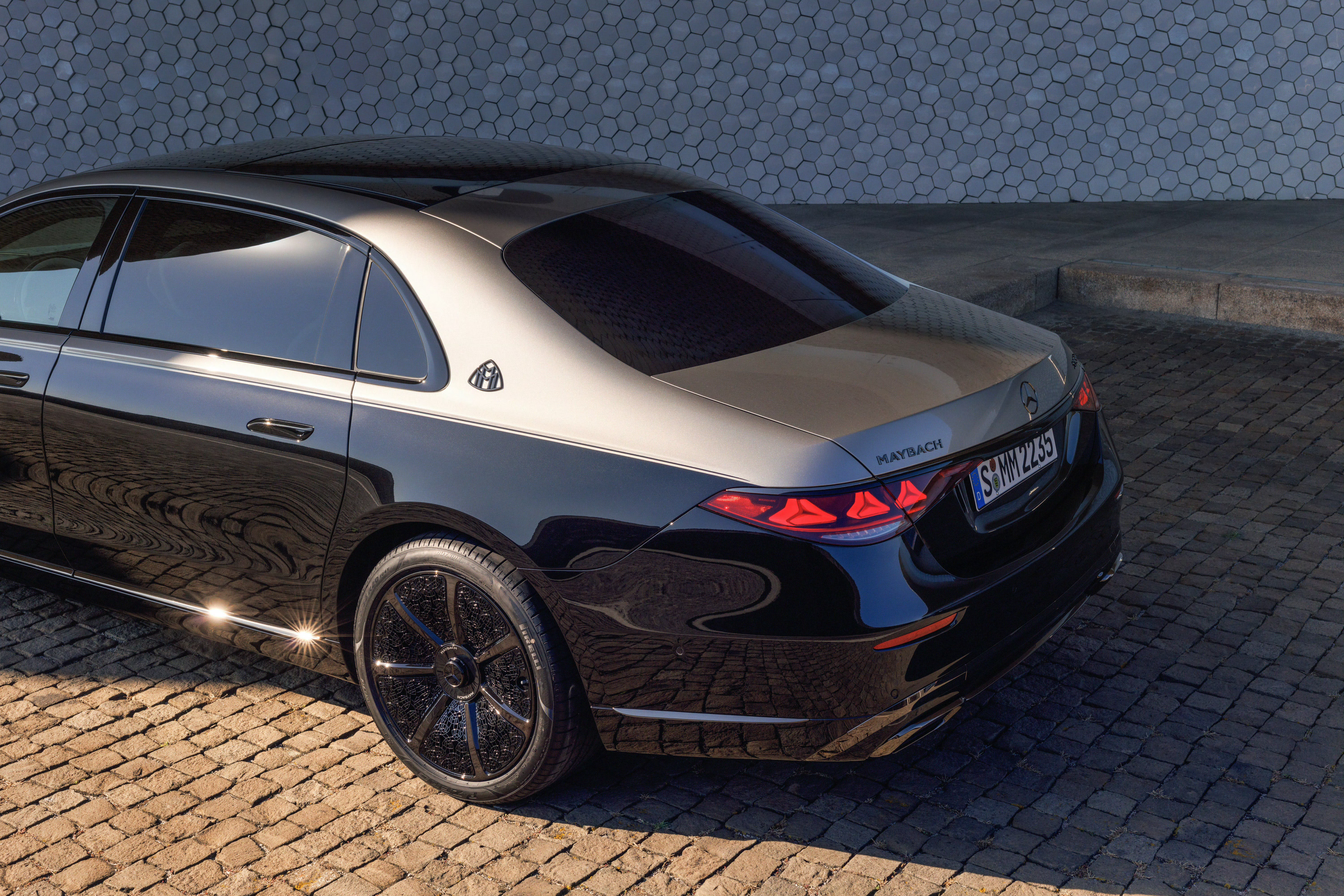 梅赛德斯-迈巴赫 S580 Night Series