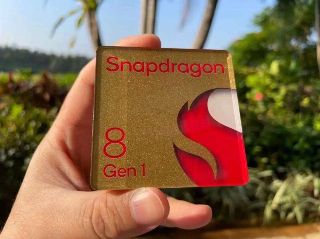 小米这次一点也不客气，小米高管调侃骁龙8 Gen1为“破芯片”，敢说这话的人便是