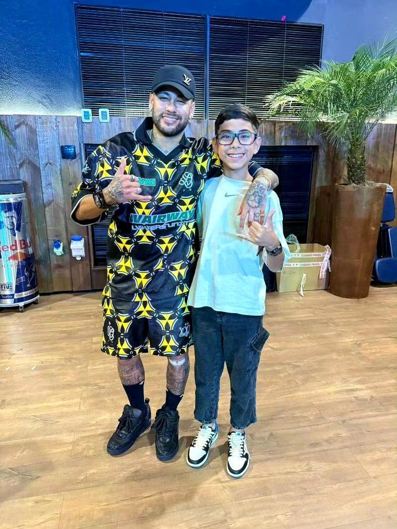 内马尔 我和我的粉丝