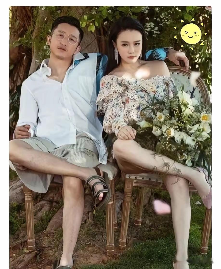 不查不知道，
一查吓一跳。
邹市明那盏300万的吊灯，广东中山古镇的厂家说同款3