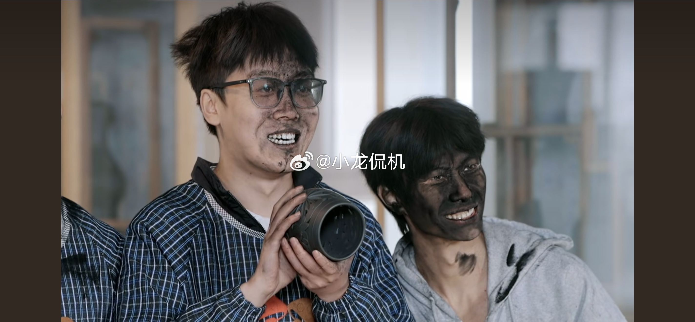 ok了老铁比五哈更搞笑 这五个活爹是各个有梗，昨天跟小晴就开始看，大晚上笑的更本