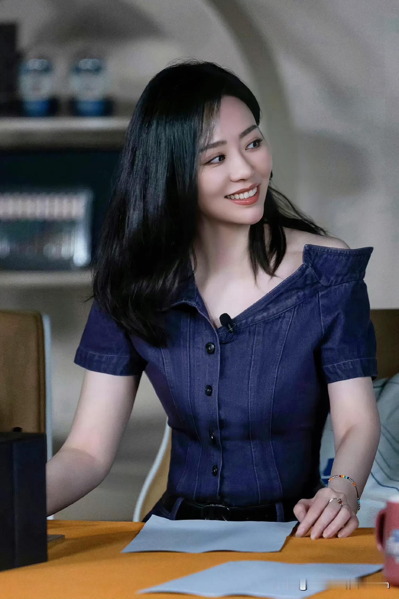 张靓颖越来越美了哈