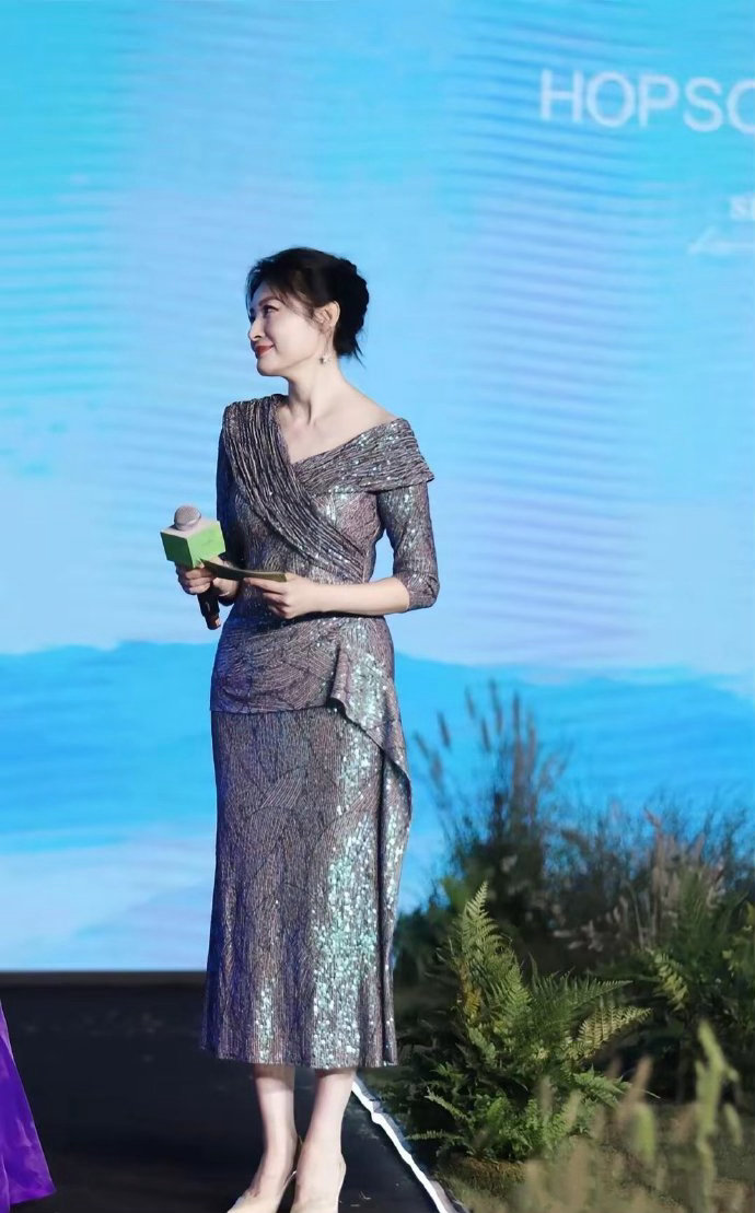 当年的天菜主持人，现在怎么销声匿迹了 