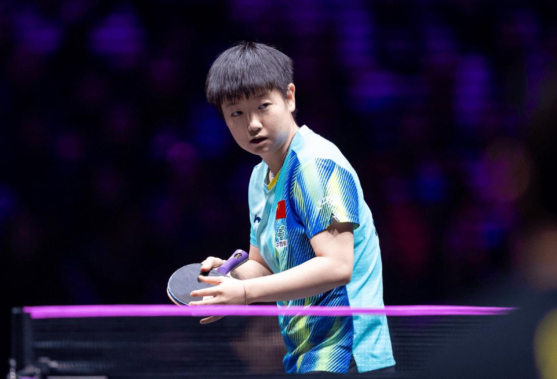 超级爆冷！孙颖莎2-4不敌蒯曼，遭遇3个月来的首次单打失利，上次也是输给蒯曼
