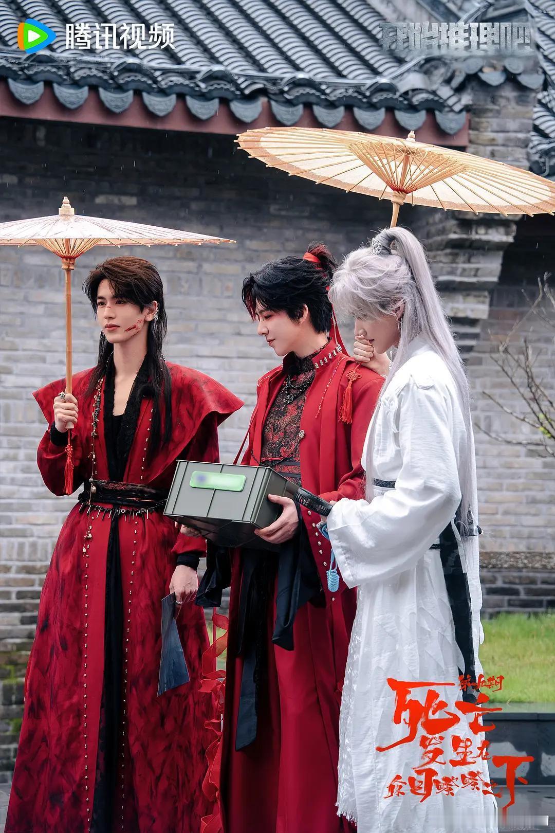 一秒梦回一起来推理吧。赫泥巴，柯安看，宁灯泡，三兄弟又同台啦！张凌赫晒与刘宇宁周