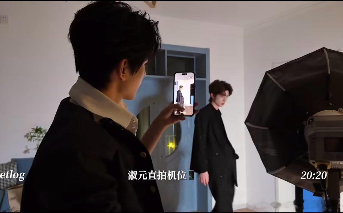 什么时候能把你俩的手机相册搬出来 