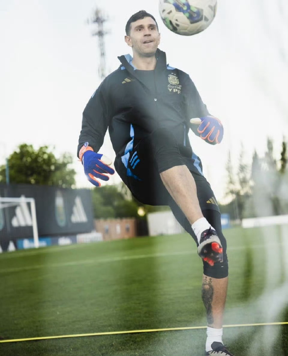 🧤世界上最好的守门员在训练💪总是要求更多🇦🇷 马丁内斯  阿根廷国家队 