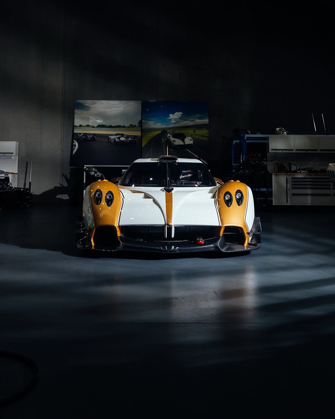 Pagani Huayra R Evo Roadster VIN:76...