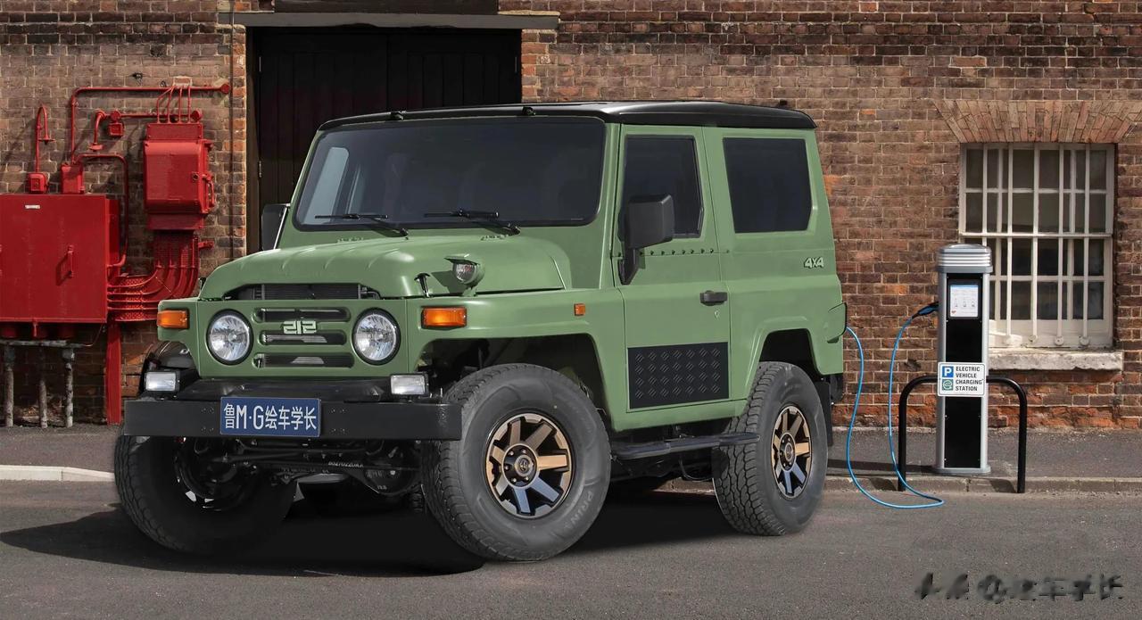 这两款平替吉姆尼的国产硬派越野车，你感觉哪款更有戏？#212# #坦克300# 