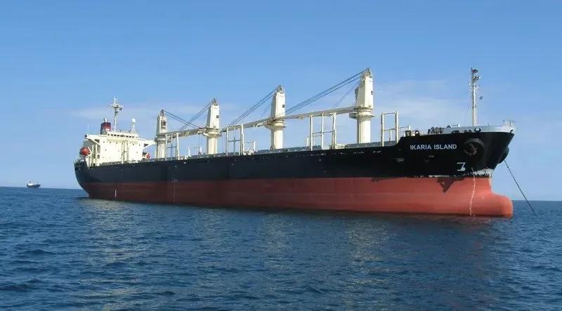 突发！！今天，胡塞武装袭击了英国舰艇
“RUBYMAR”，该舰被海军导弹部分摧毁