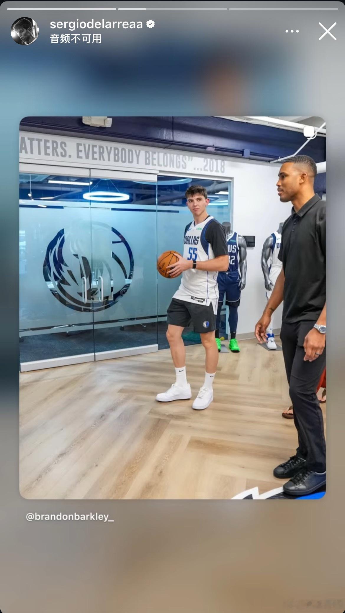 MFFL 拉雷亚最新的IG。MFFL文班亚马降薪续约NBA夏季联赛