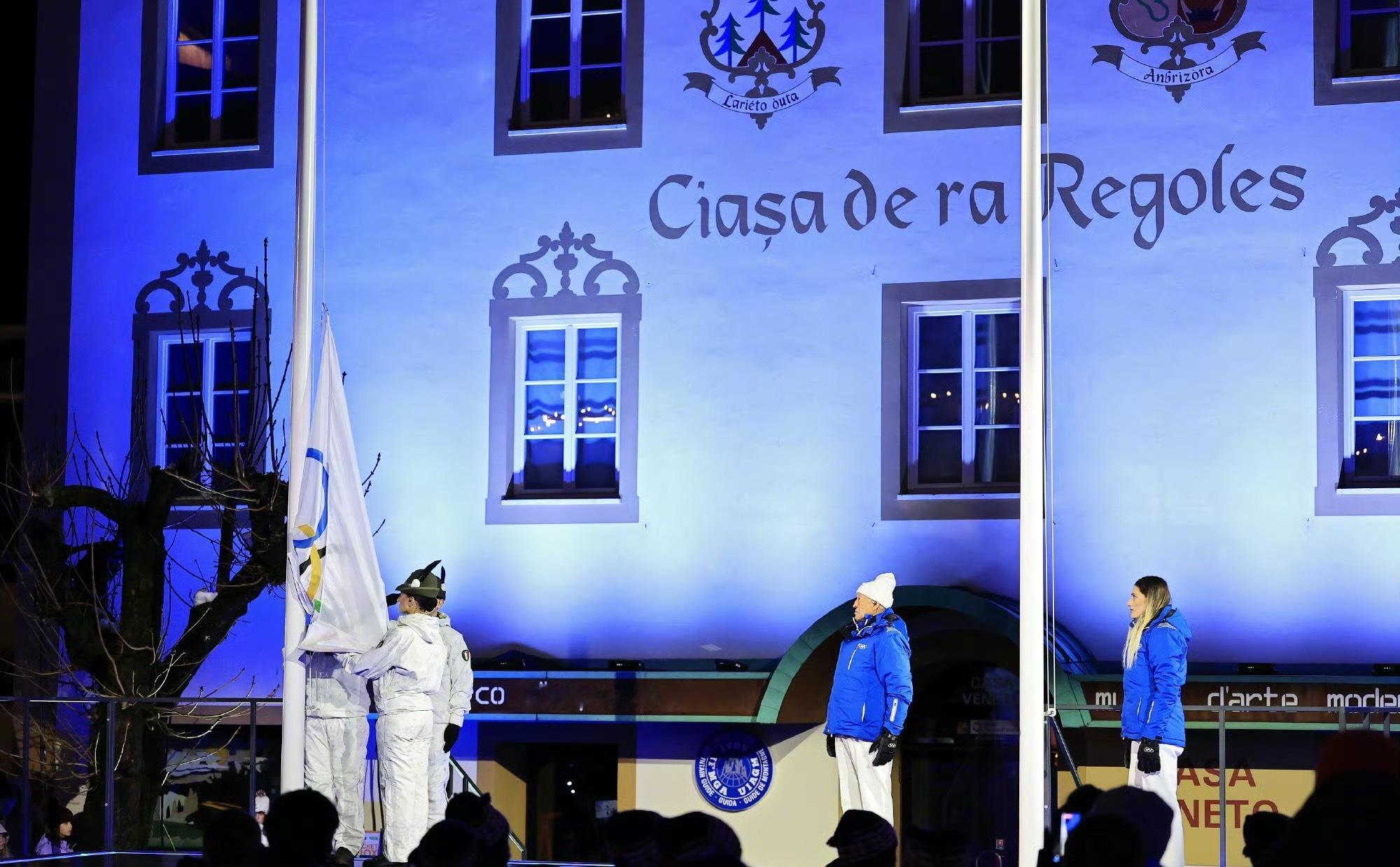 冬奥会时尚图鉴 郎朗亮相冬奥开幕式，时隔18年朗朗再上奥运开幕冬奥会观赛团冬奥会