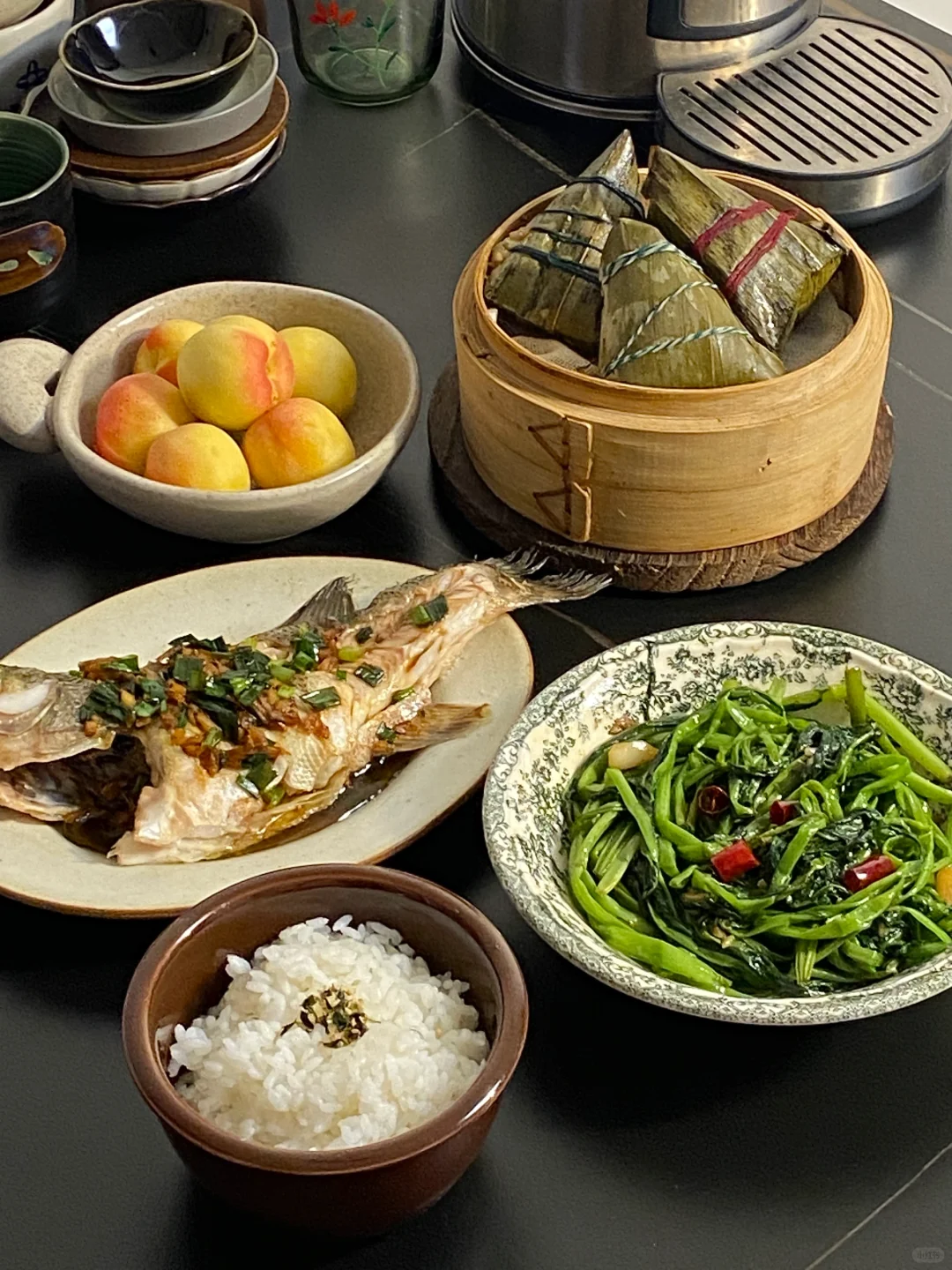 今日菜谱📜葱油鲈鱼 清炒空心菜 粽子🥢
