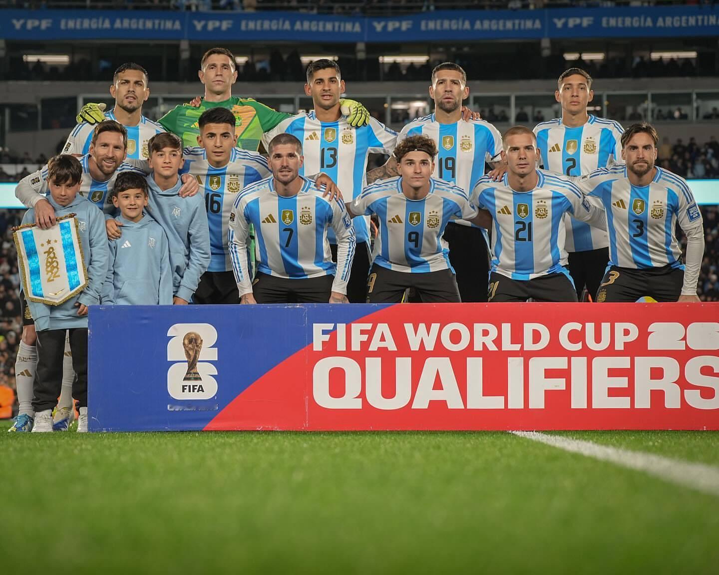 大马丁更新ins：Mi Seleccion 🔥 🇦🇷 🫶🏽😍❤️ 阿
