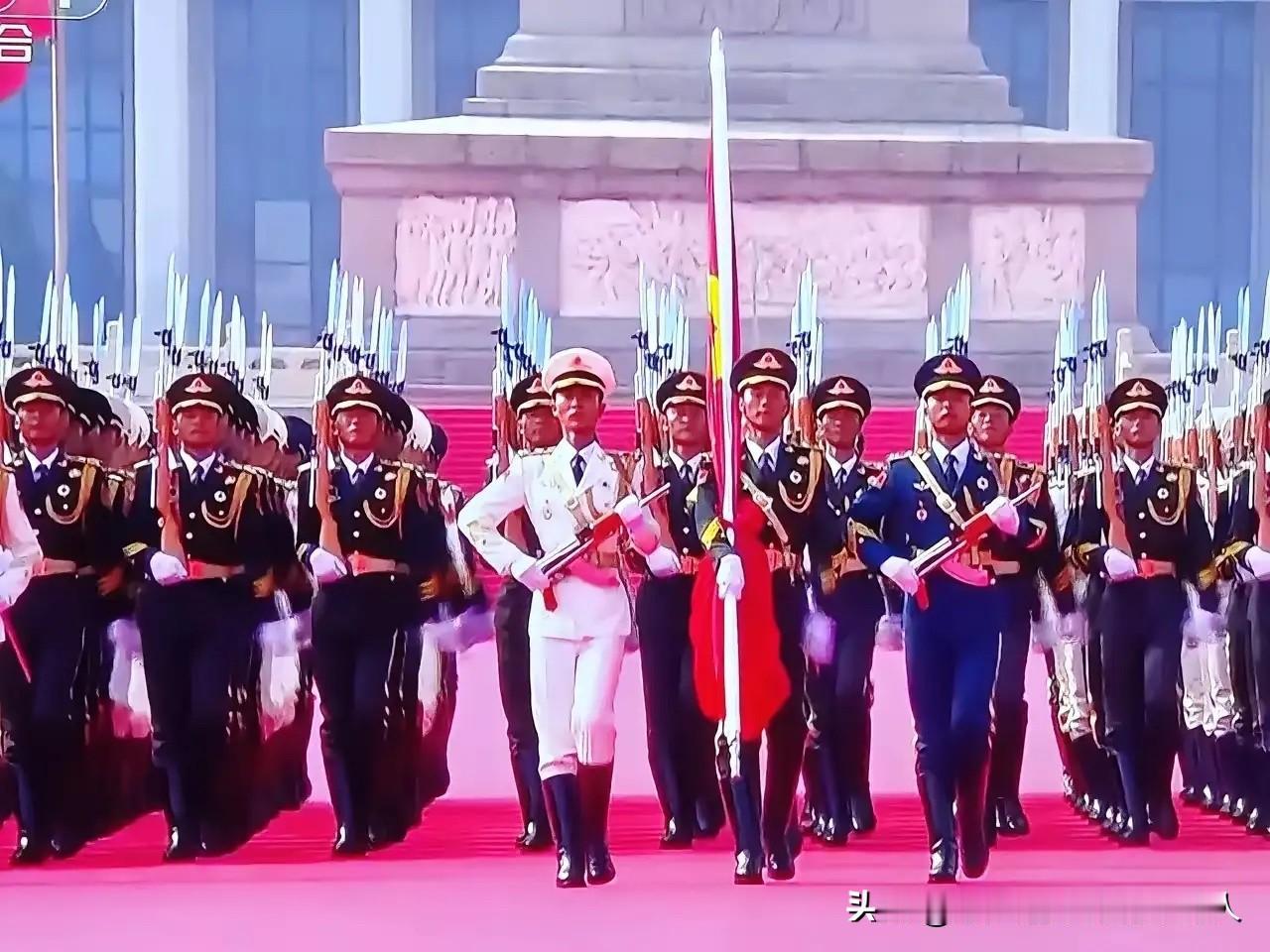 中国国防部向全世界郑重宣告：中国人民解放军全时待战，必将坚决捍卫国家利益和领土完