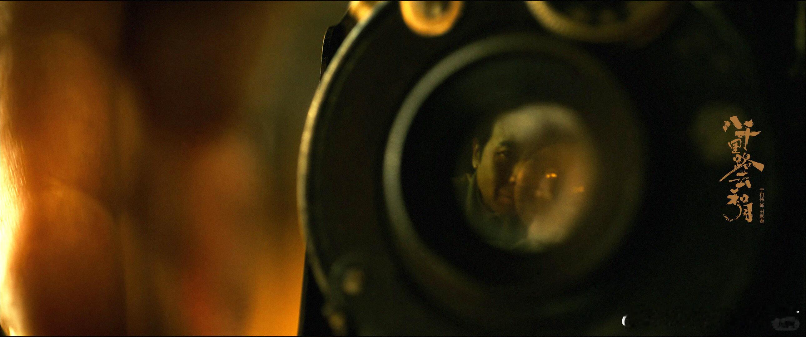 没有一句台词但全看懂了 一个眼神就戳中软肋，沉默的力量直抵灵魂。小动作里全是情绪