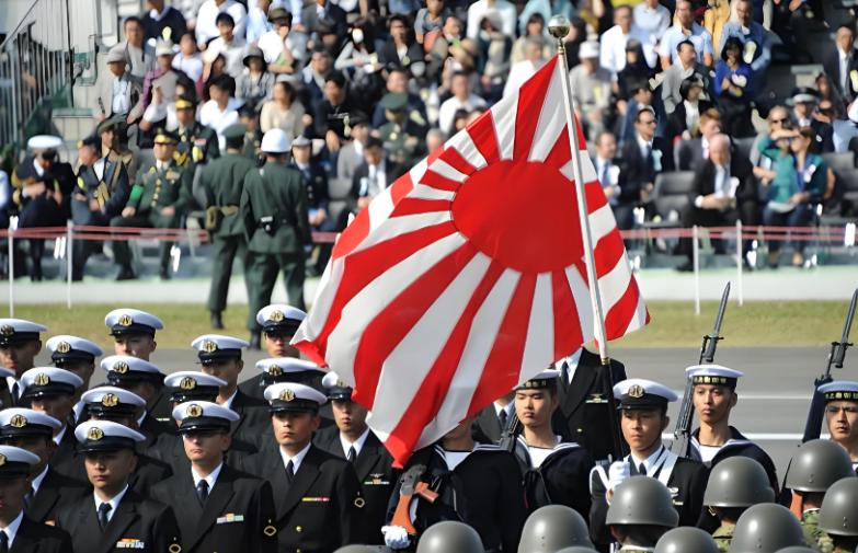 日本这次算是豁出去了，横竖都是死，不如放手一搏，赌上国运。

日本这两年的心思，