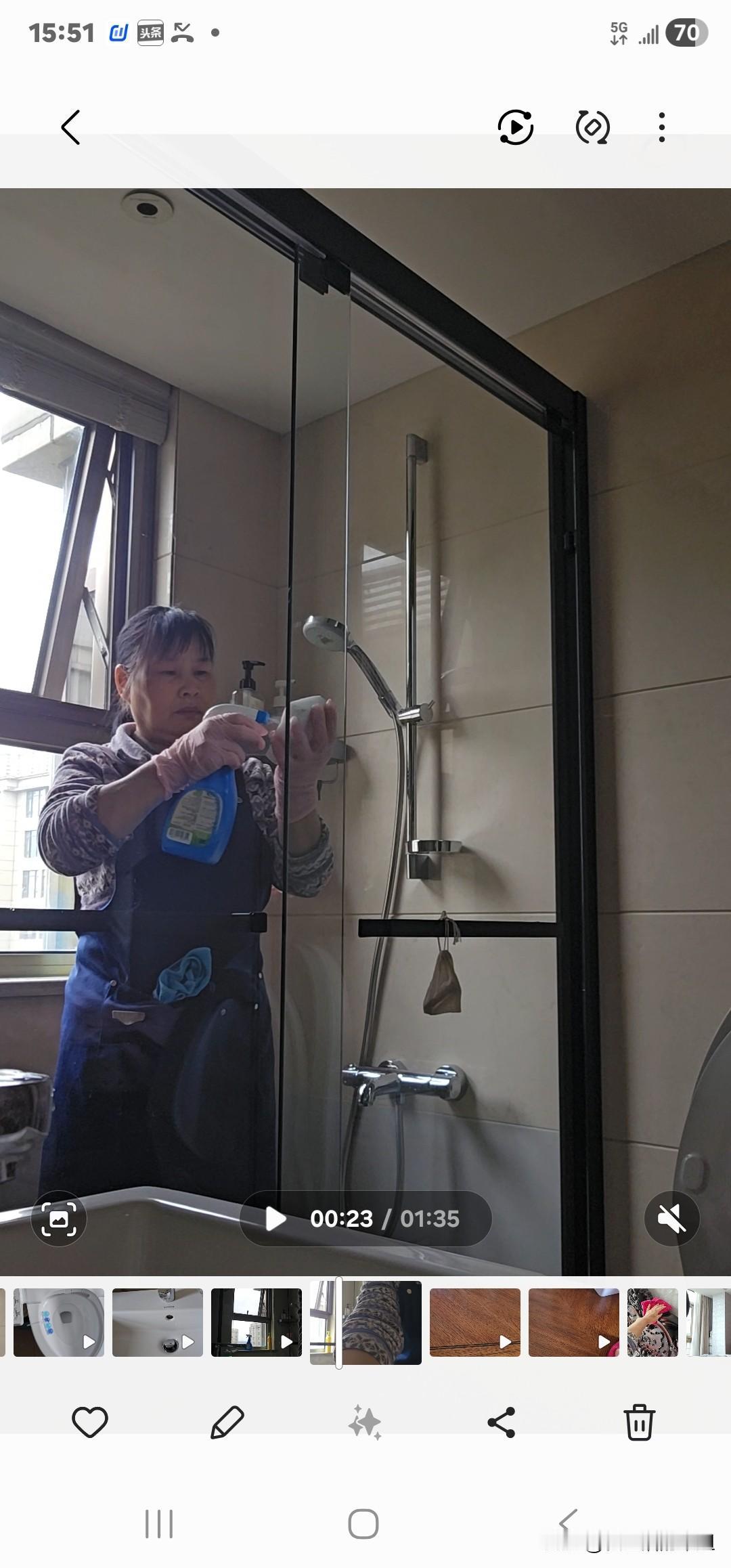 家政阿姨的一天，入账580，下午的客户早早发来消息，让我先收拾主卧。

早上我用