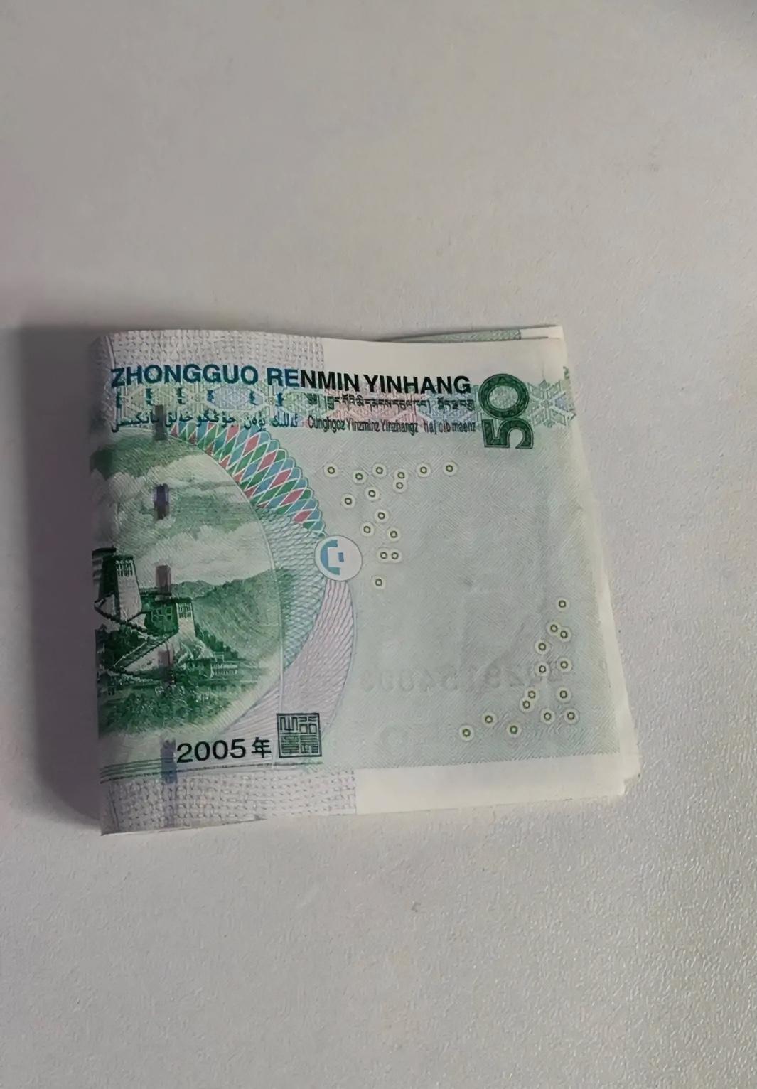 存钱！存钱！存钱！奉劝大家，2026年一定要好好存钱。不是吓唬人，是真见过没存款